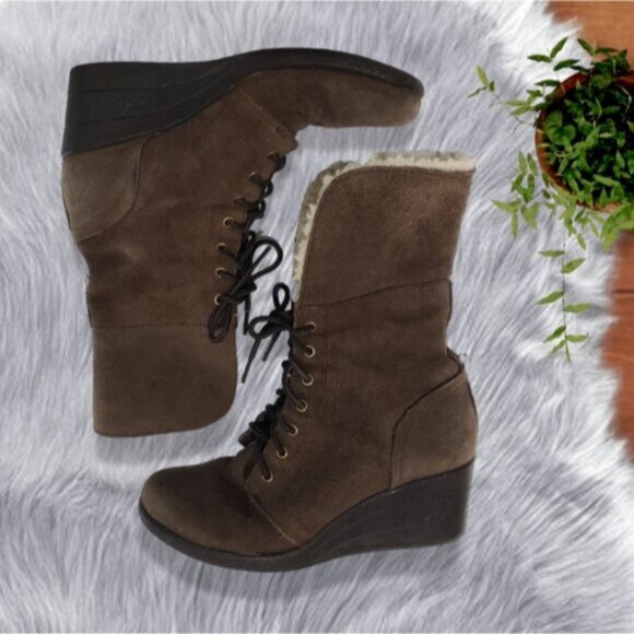UGG "ZEA" Wedge Suede Leather Waterproof Snow Boots- Size 8US - Picture 4 of 13